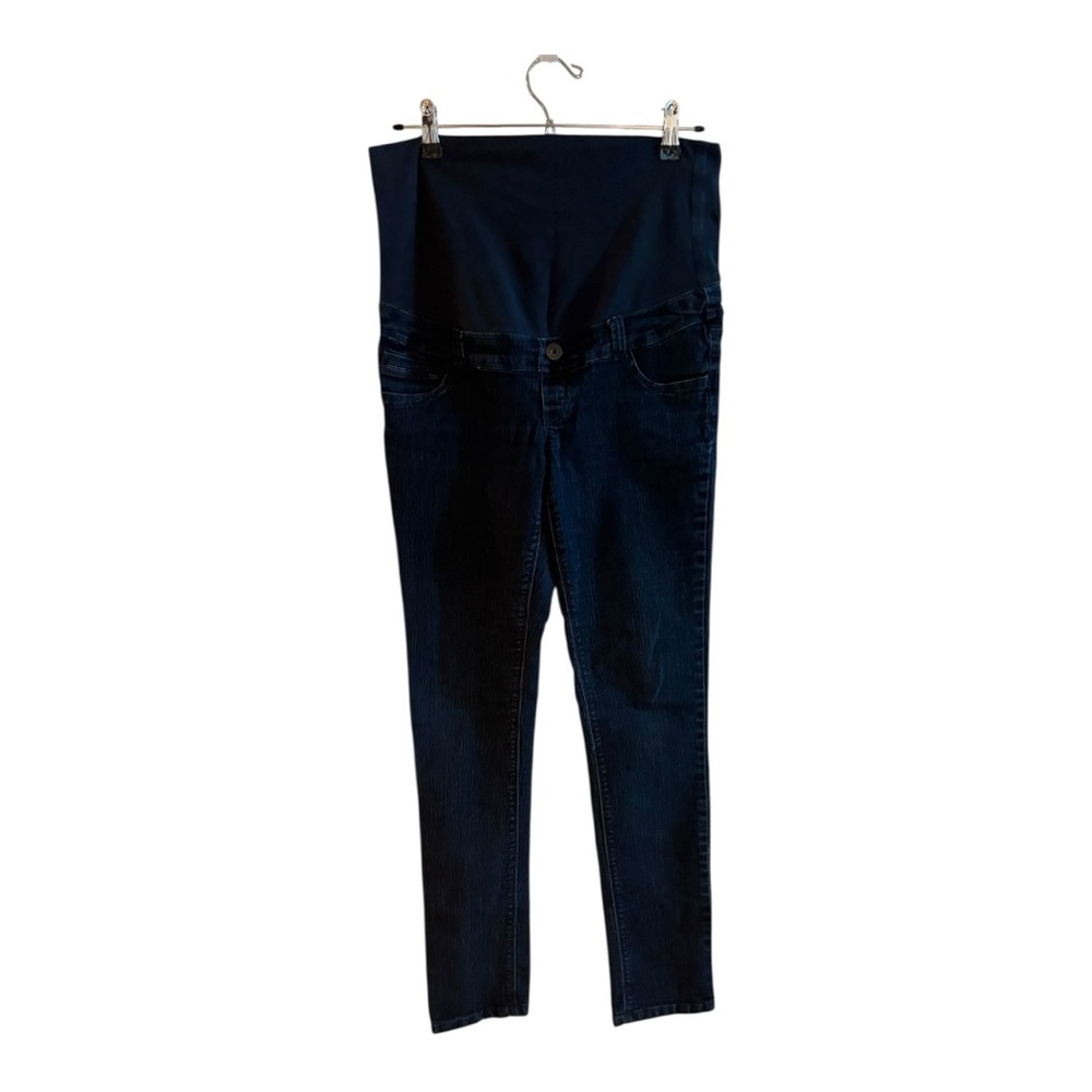 Thyme brand maternity jeans. Size M